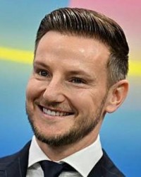 开云-拉基蒂奇：我在巴萨和哈维只共事过一年，真希望能共事更久